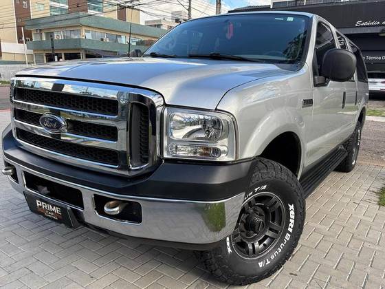 FORD F-250 3.9 TROPIVAN EXECUTIVE TURBO INTERCOOLER DIESEL 6P MANUAL FORD F-250 3.9 TROPIVAN EXECUTIVE TURBO INTERCOOLER DIESEL 6P MANUAL